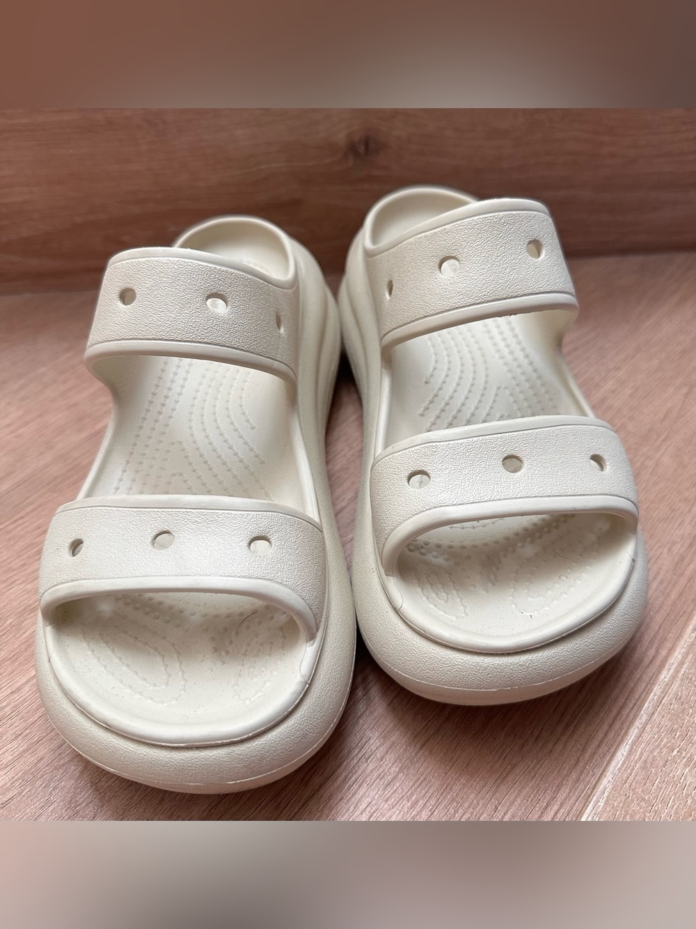 CROCS Classic Crush Sandal in Bone